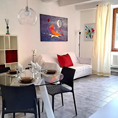 Momi Apartman